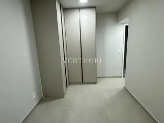 Apartamento com 105m² 3 quartos e 2 banheiros, à venda ou para alugar, no bairro Aurora em Londrina