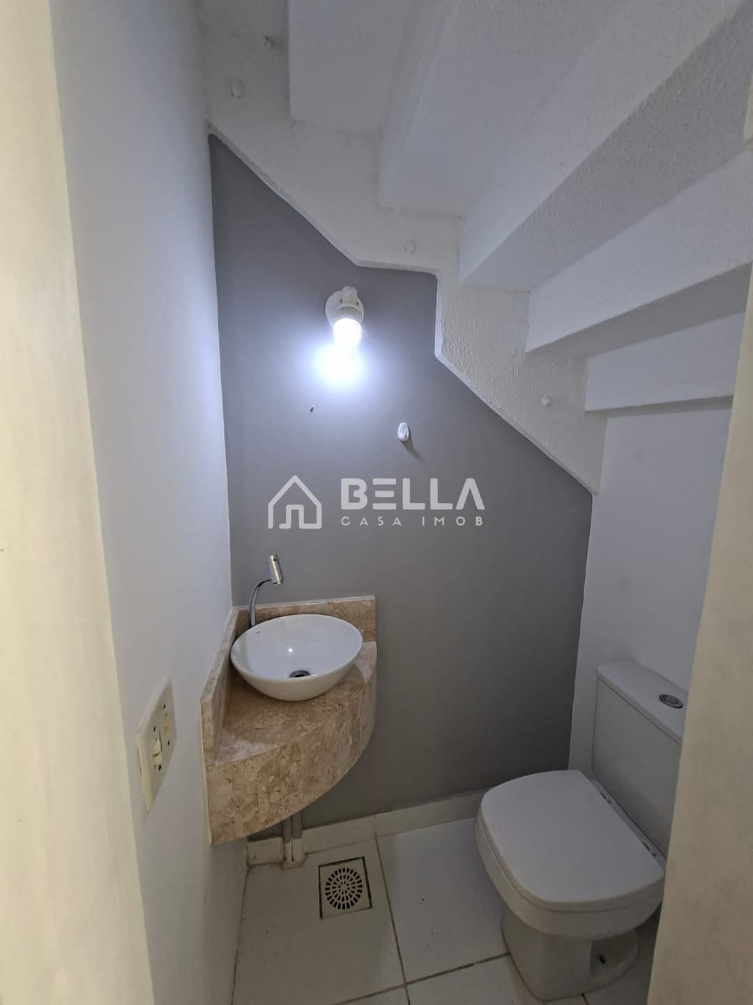 Apartamento para alugar com 2 quartos, 80m² - Foto 2