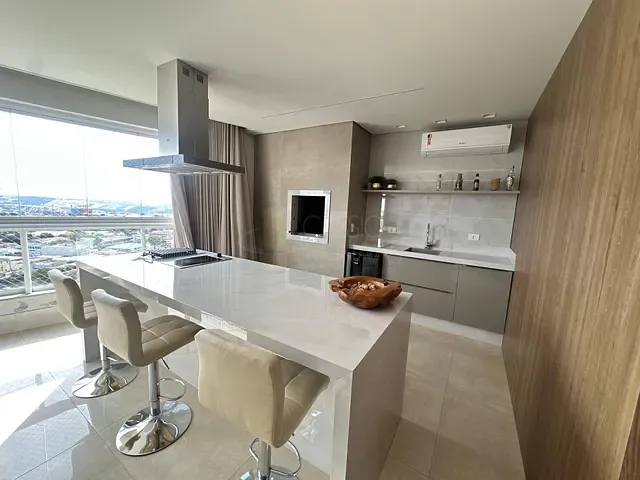 Apartamento com 336m² 3 quartos e 3 banheiros, à venda, no bairro Centro em Apucarana