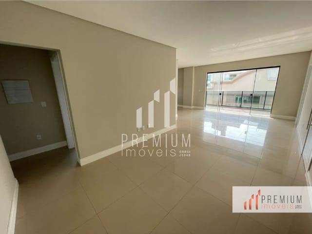 Apartamento com 122m² 3 quartos e 4 banheiros, à venda, no bairro Itapema em ITAPEMA