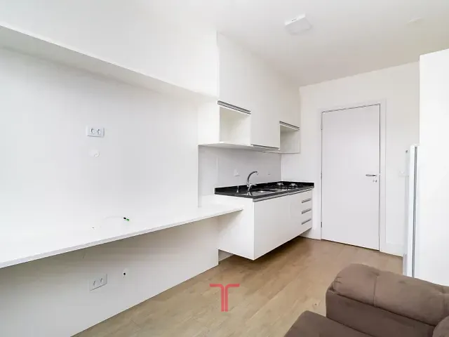 Apartamento com 36m² 1 quarto e 1 banheiro, para alugar, no bairro Rebouças em Curitiba