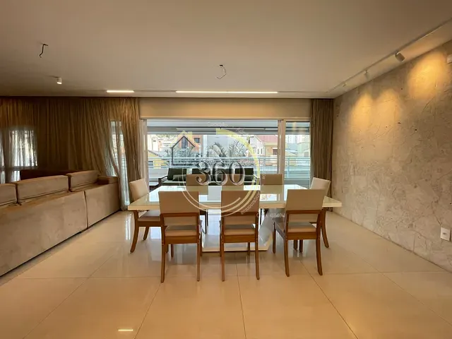 Apartamento com 240m² 3 quartos e 5 banheiros, para alugar, no bairro Vila Gomes Cardim em São Paulo