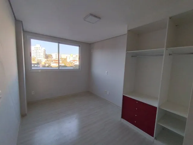 Foto do Apartamento - Apartamento com 2 dormitórios para locação, por R$ 2.000,00/mês – Centro - Lavras/MG | Burgarelli Imóveis