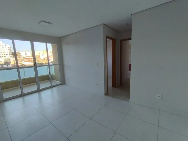 Foto do Apartamento - Apartamento com 2 dormitórios para locação, por R$ 2.000,00/mês – Centro - Lavras/MG | Burgarelli Imóveis