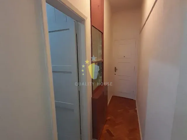 Apartamento com 51m² 1 quarto e 2 banheiros, para alugar, no bairro Copacabana em Rio de Janeiro