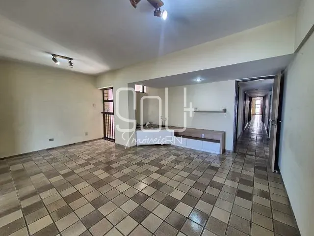 Apartamento 4 quartos e 4 banheiros, à venda, no bairro Petrópolis em Natal