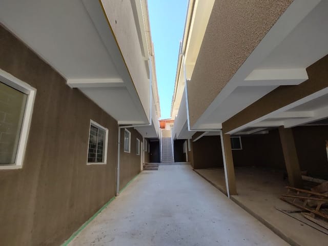 Locação - Apartamento com 2 quartos, 1 banheiro, 40 m², Edifício Eliane Vogler - Uvaranas, Ponta Grossa.