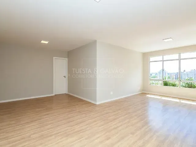Apartamento com 107m² 3 quartos e 3 banheiros, à venda, no bairro Água Verde em Curitiba