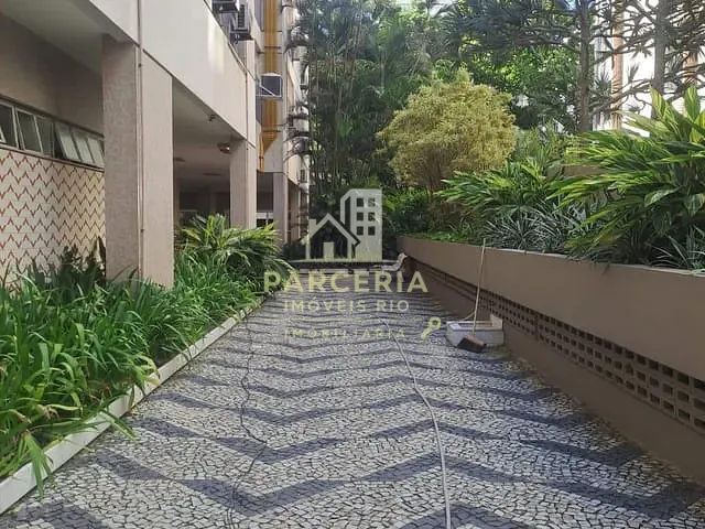 Apartamento com 150m² 4 quartos e 2 banheiros, à venda, no bairro Ipanema em Rio de Janeiro
