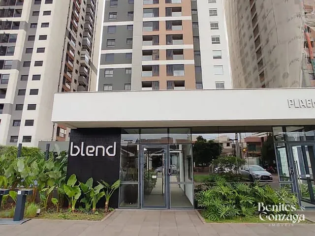 Apartamento 1 quarto e 2 banheiros, à venda, no bairro Zona 08 em Maringá