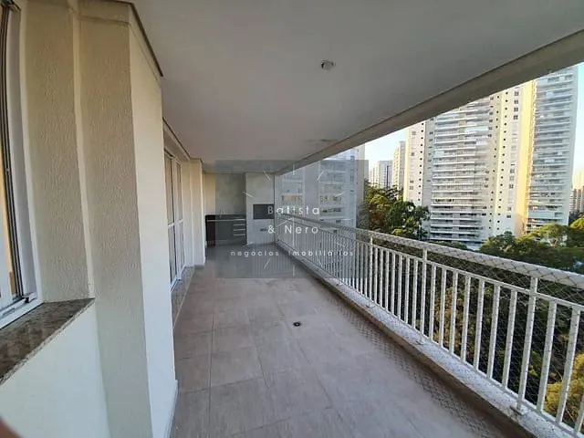 Apartamento com 138m² 3 quartos e 5 banheiros, à venda, no bairro Vila Andrade em São Paulo