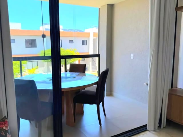 Foto do Apartamento - ALUGO APARTAMENTO NOVO E MOBILIADO ! 2 SUÍTES, VARANDA GOURMET E CONDOMÍNIO LUXO NO FOZ DO JOANES 🌅 | BURAQUINHO, LAURO DE FREITAS! | Santa Rosas Imóveis