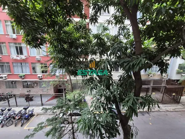 Apartamento 2 quartos e 2 banheiros, à venda, no bairro Copacabana em Rio de Janeiro