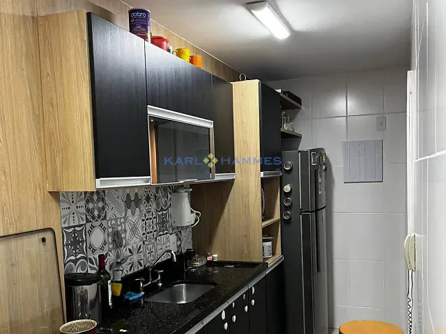 Apartamento com 71m² 2 quartos e 3 banheiros, à venda, no bairro Corrêas em Petrópolis