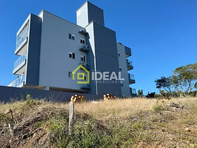 Apartamento com 69m² 2 quartos e 1 banheiro, à venda, no bairro Nações em Concórdia