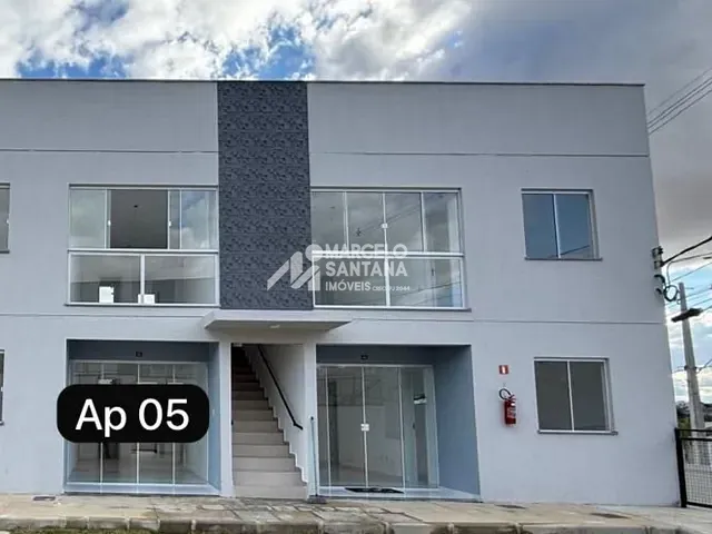 Apartamento 2 quartos e 2 banheiros, à venda, no bairro Candeias em Vitória da Conquista