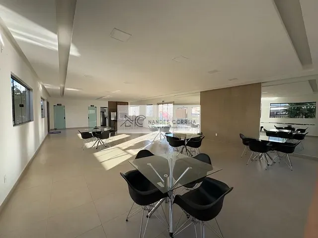 Apartamento 2 quartos e 2 banheiros, à venda, no bairro Parque Jamaica em Londrina