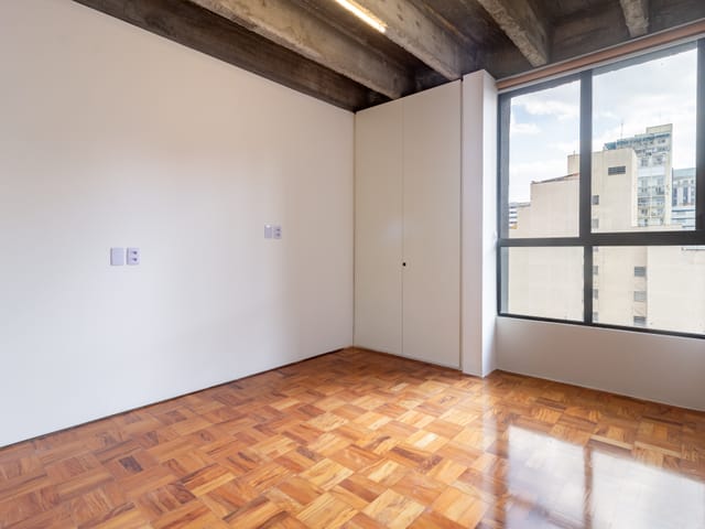 Apartamento 1 quarto e 1 banheiro, para alugar, no bairro República em São Paulo