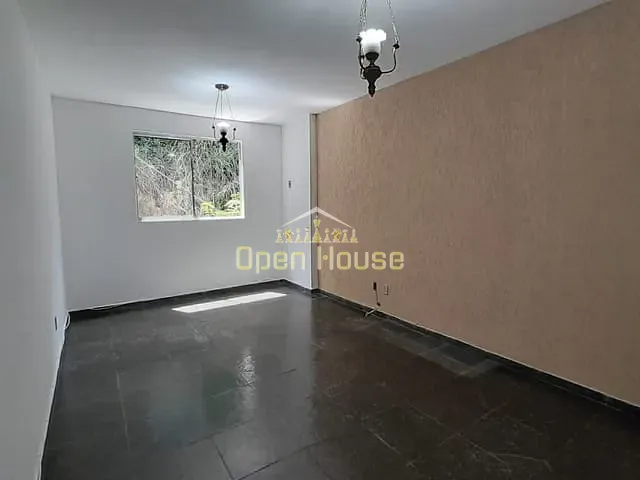 Apartamento com 52m² 1 quarto e 2 banheiros, à venda, no bairro Centro em Barra Mansa