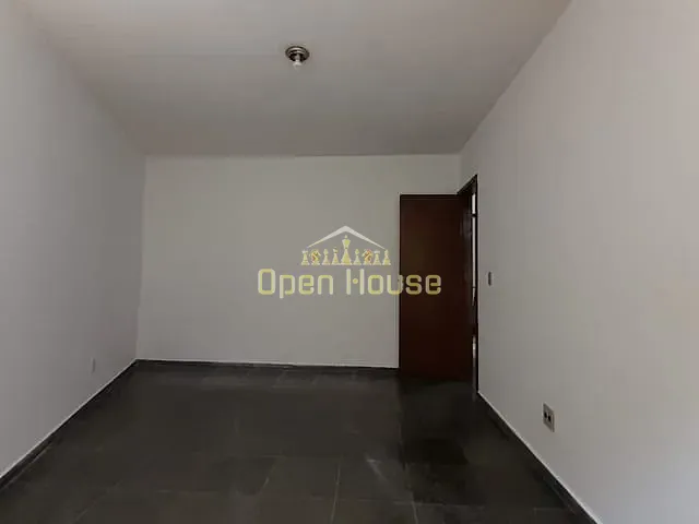 Apartamento com 52m² 1 quarto e 2 banheiros, à venda, no bairro Centro em Barra Mansa