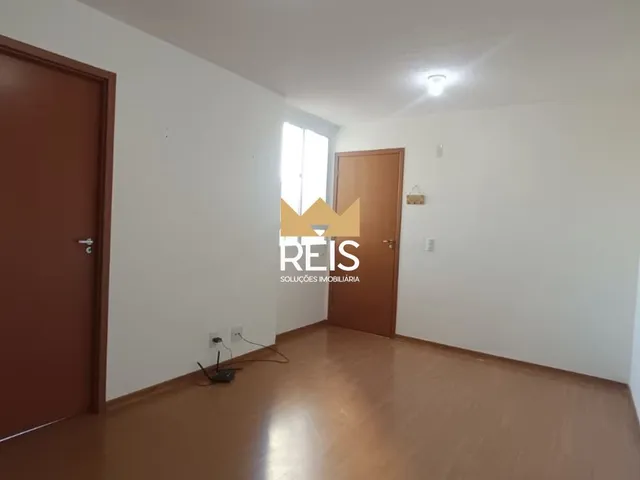 Apartamento 2 quartos e 1 banheiro, para alugar, no bairro Campo Grande em Rio de Janeiro
