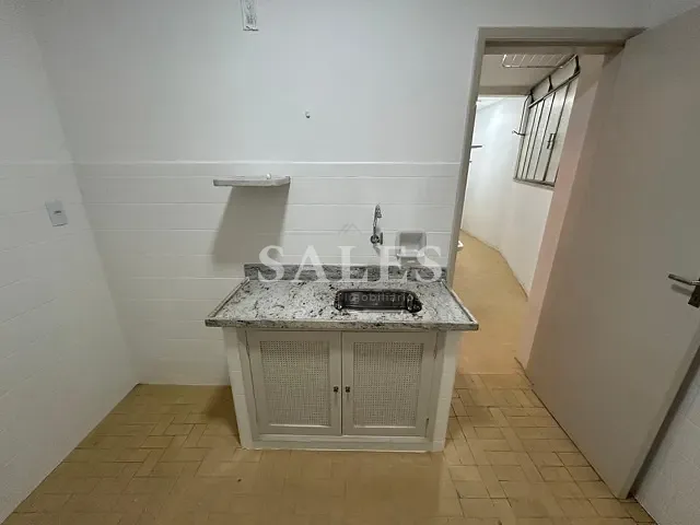 Apartamento com 70m² 2 quartos e 2 banheiros, à venda, no bairro Centro em Juiz de Fora