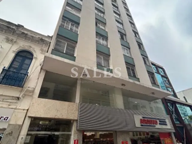 Apartamento com 70m² 2 quartos e 2 banheiros, à venda, no bairro Centro em Juiz de Fora