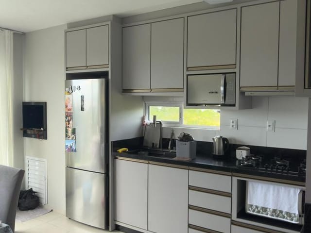 Apartamento 2 quartos e 1 banheiro, à venda, no bairro Espinheiros em Itajaí