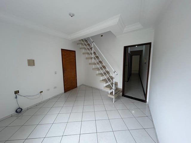 Apartamento 3 quartos e 2 banheiros, à venda, no bairro Vila Alto de Santo André em Santo André