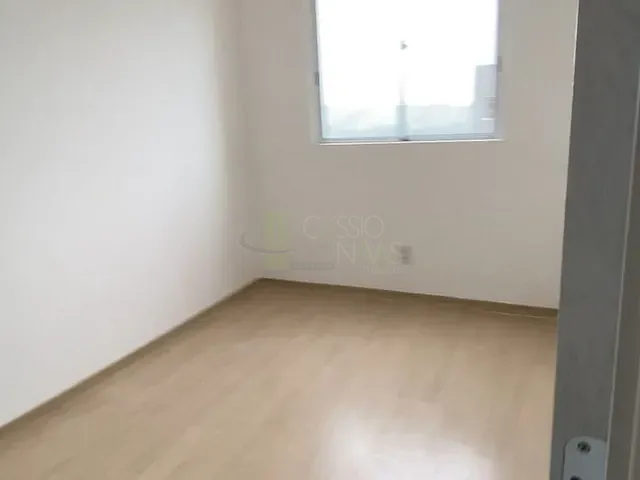 Apartamento com 105m² 2 quartos e 2 banheiros, à venda, no bairro Núcleo Habitacional Papa João Paulo I em Apucarana