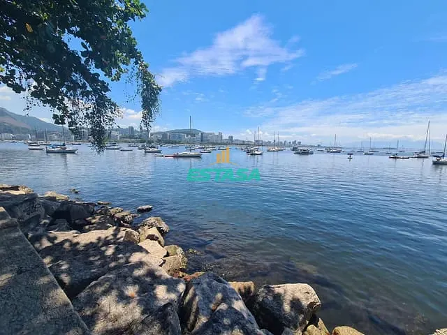 Apartamento 1 quarto e 1 banheiro, à venda, no bairro Urca em Rio de Janeiro