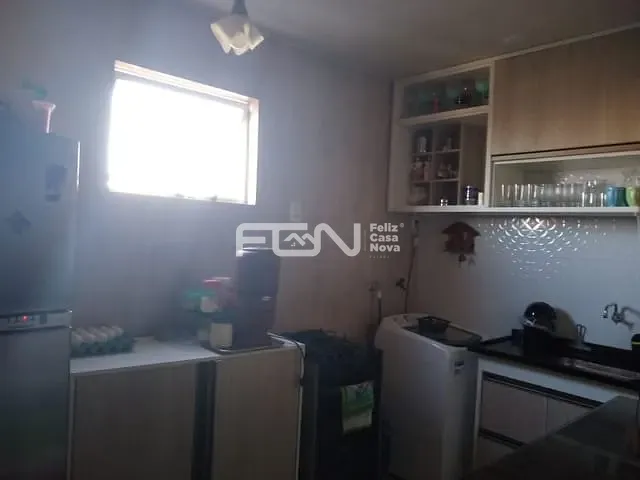 Apartamento 2 quartos e 1 banheiro, à venda, no bairro Inocoop em Camaçari