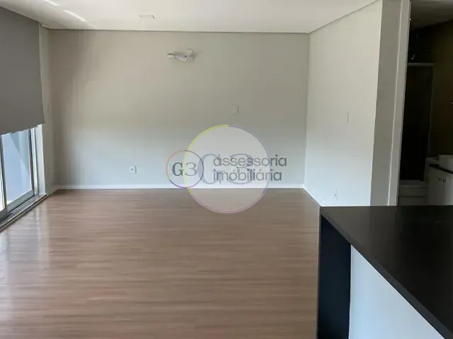 Apartamento 1 quarto e 1 banheiro, para alugar, no bairro Centro em Pelotas
