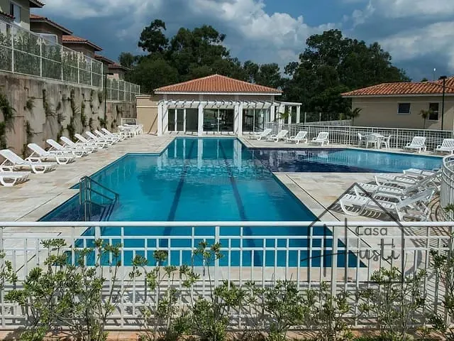 Apartamento 3 quartos e 2 banheiros, à venda, no bairro Jardim Petrópolis em Cotia