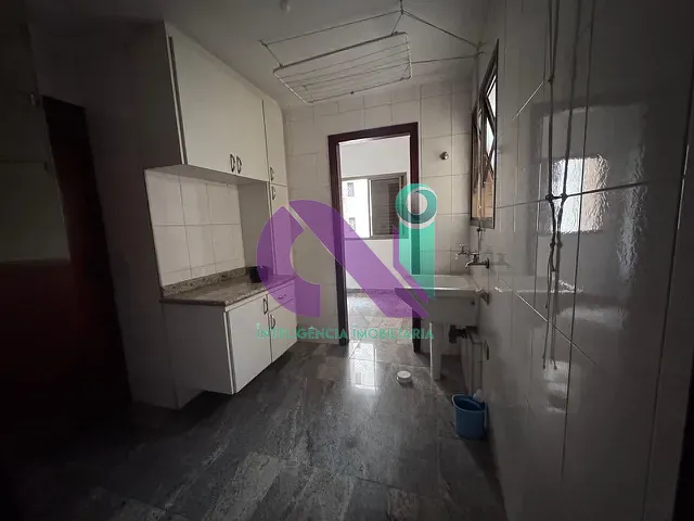 Apartamento com 225m² 3 quartos e 2 banheiros, à venda, no bairro Centro em Praça Duque de Caxias