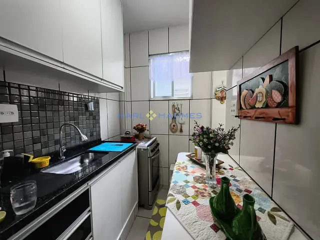 Apartamento 2 quartos e 1 banheiro, à venda, no bairro Quitandinha em Petrópolis