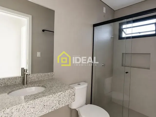 Apartamento 1 quarto e 1 banheiro, para alugar, no bairro Santa Cruz em Concórdia