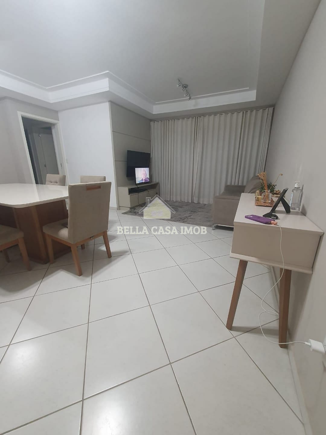 Apartamento à venda com 3 quartos, 112m² - Foto 1