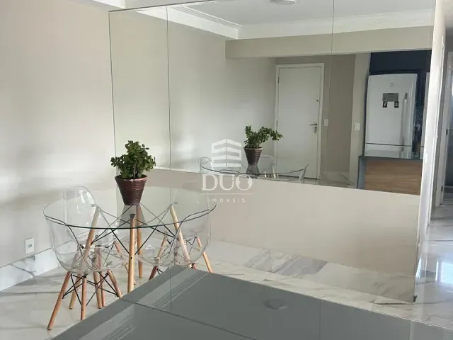 Apartamento 2 quartos e 2 banheiros, à venda, no bairro Jardim Tupanci em Barueri