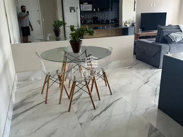 Apartamento 2 quartos e 2 banheiros, à venda, no bairro Jardim Tupanci em Barueri