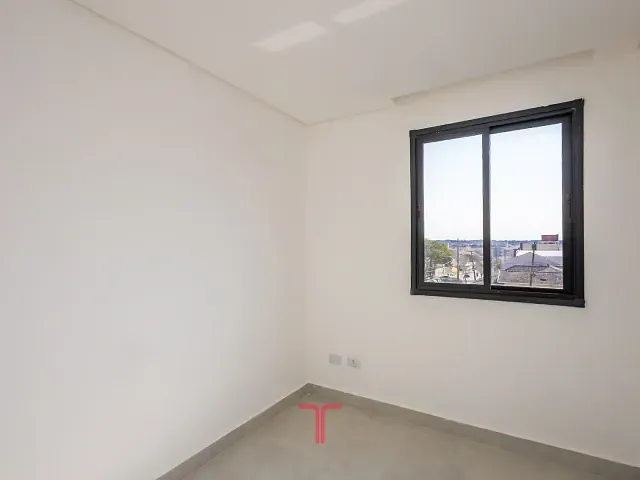 Apartamento com 84m² 3 quartos e 1 banheiro, à venda, no bairro Cidade Jardim em São José dos Pinhais