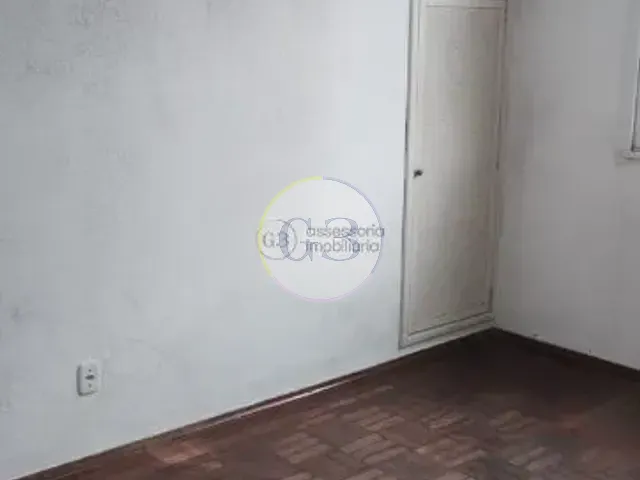 Apartamento 2 quartos e 1 banheiro, para alugar, no bairro Centro em Pelotas