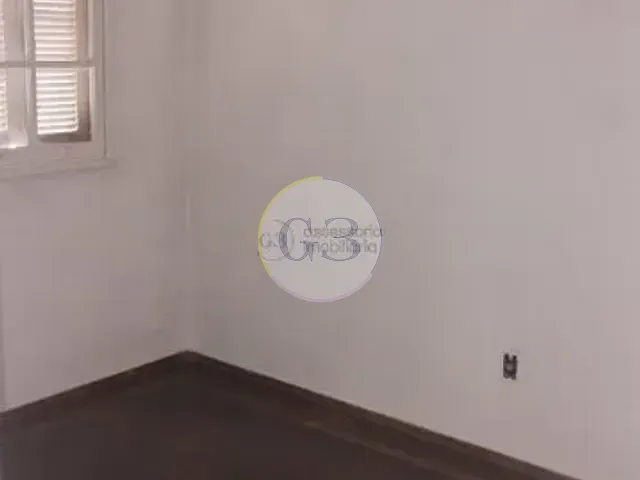 Apartamento 2 quartos e 1 banheiro, para alugar, no bairro Centro em Pelotas