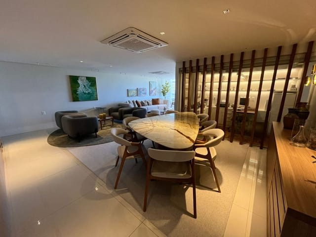 Apartamento com 291m² 4 quartos e 4 banheiros, à venda, no bairro Boa Viagem em Recife