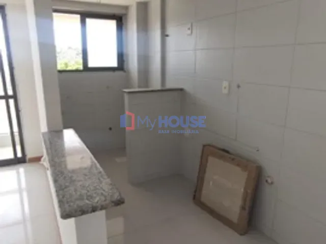 Apartamento 2 quartos e 2 banheiros, à venda, no bairro Jardim Savóia em Ilhéus