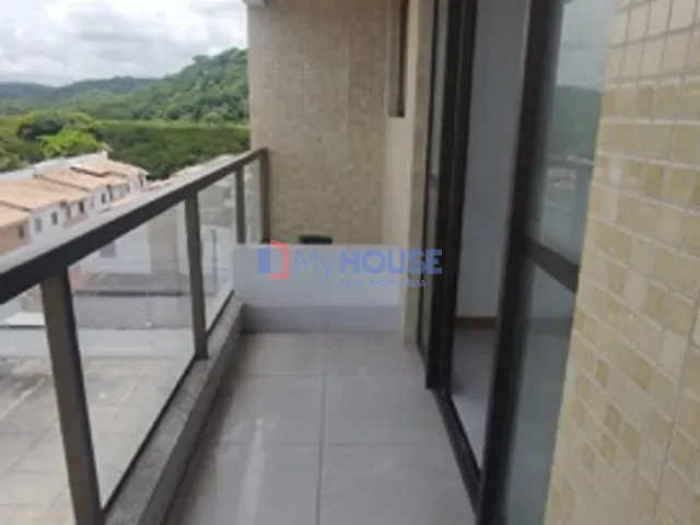 Apartamento 2 quartos e 2 banheiros, à venda, no bairro Jardim Savóia em Ilhéus