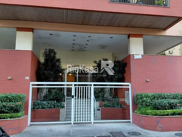 Apartamento 2 quartos e 3 banheiros, para alugar, no bairro Jardim Botânico em Rio de Janeiro