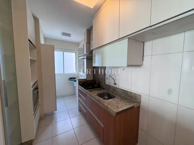 Apartamento 3 quartos e 2 banheiros, à venda ou para alugar, no bairro Gleba Fazenda Palhano em Londrina