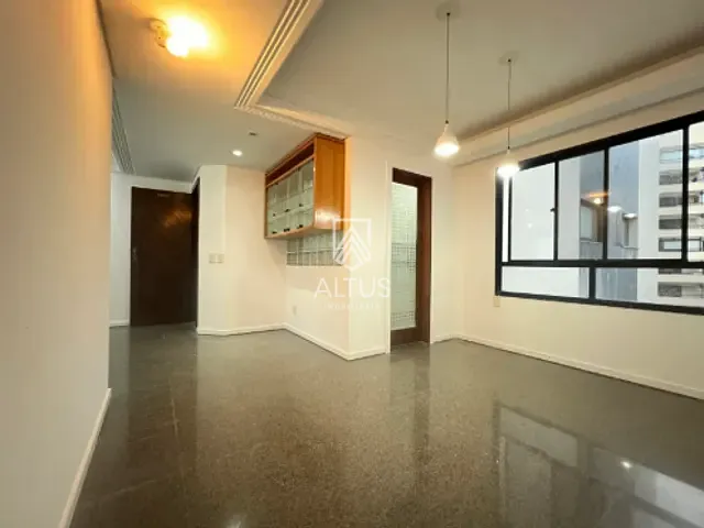 Apartamento 3 quartos e 1 banheiro, à venda, no bairro Pituba em Salvador