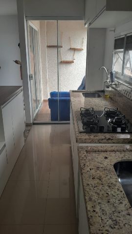 Apartamento com 60m² 2 quartos e 1 banheiro, para alugar, no bairro Vila Assunção em Santo André